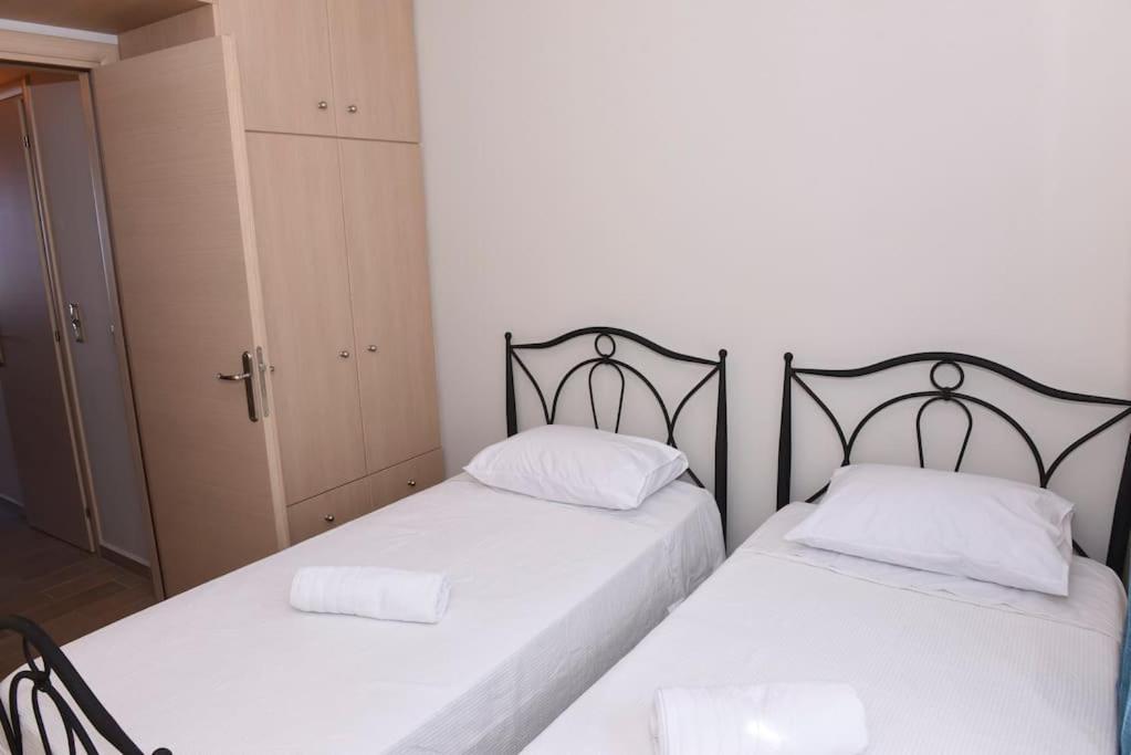 Katerina Luxury Suites Elia  Bagian luar foto